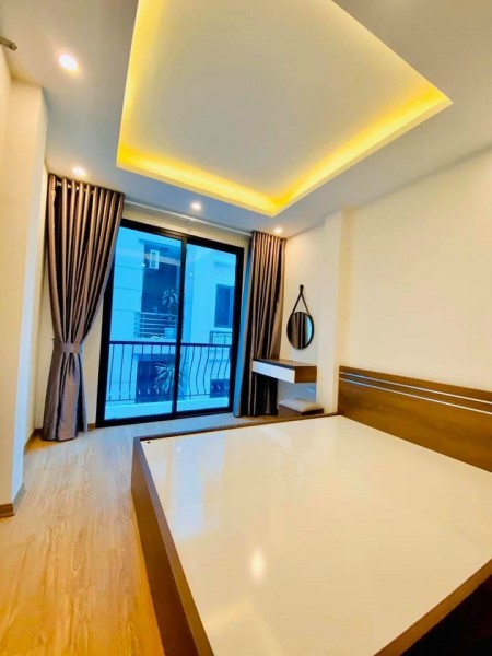 BÁN NHÀ METRO HÀ ĐÔNG, OTO TRÁNH, 55m2 5 TẦNG, 5TỶ6