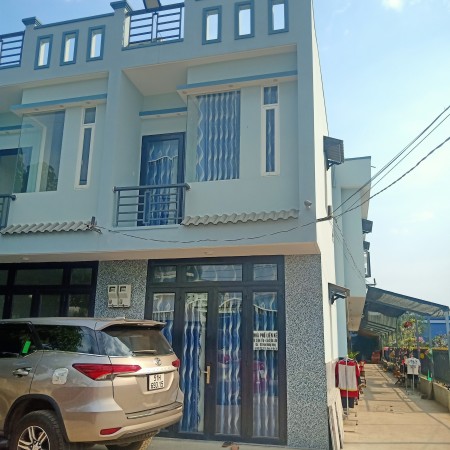 Nhà 400tr đường Trần Văn Giàu đi lên, gần khu Bella