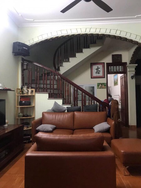 Bán nhà Xuân Phương DT 80m2 x 3 tầng nhà xây chắc chắn kiên cố LH 0962565333
