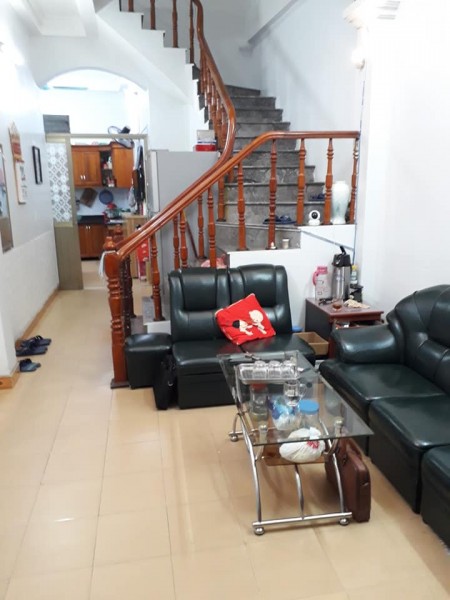 Bán Nhà 4 Tầng, Gần Phố, Tây Sơn, Đống Đa, DT 50m2, Gara Ô Tô, Kinh Doanh. Giá 7,2 Tỷ.