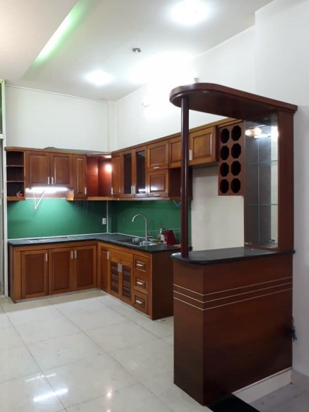 Bán nhà Âu Cơ giao Lạc Long Quân Tân Bình HXH 43m2 (4.3x10) giá 4.65 tỷ TL