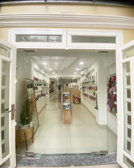 Bán nhà đường Nguyễn Đình Chiểu, hẻm thông tứ phía 38m2 2 PN , Giá tốt.
