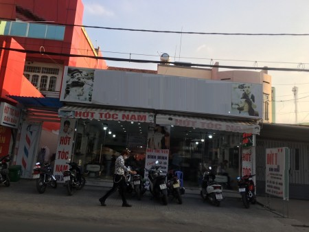 Nguyễn Thị Thập, Phường Tân Phú . dt: 7 x 18 - trống suốt