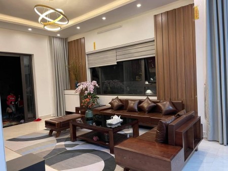 GARA OTO, ĐẸP NGẤT NGÂY, CHỦ TỰ XÂY, NỞ HẬU ĐẸP