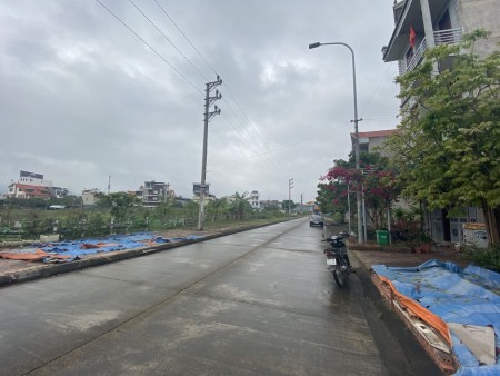 Đi đến slide 2