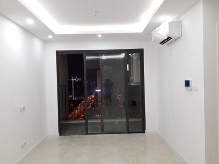 Cho thuê chung cư D'Capitale Trần Duy Hưng 2 ngủ cơ bản 11 triệu. Lh 0377983070