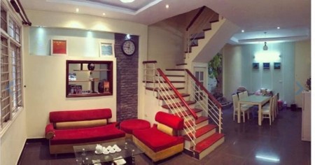 Bán nhà Tôn Thất Tùng, Đống Đa, giá 4.75 tỷ.