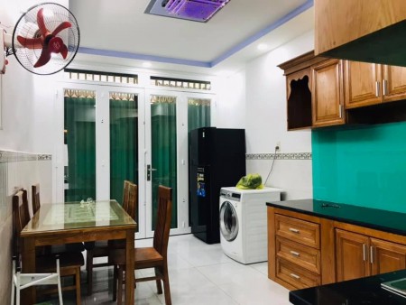 Bán nhà đường Bùi Quang Là, Q. Gò Vấp 2 Mặt tiền HXH dt 58m2 giá 4.5 tỷ (TL)