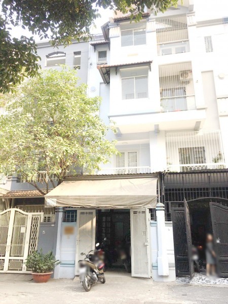 Bán nhà mặt tiền 3 lầu đường 152 Cao Lỗ Phường 4 Quận 8
