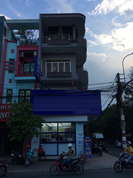 Nhà 2MT kd nhộn nhịp đường Nơ Trang Long