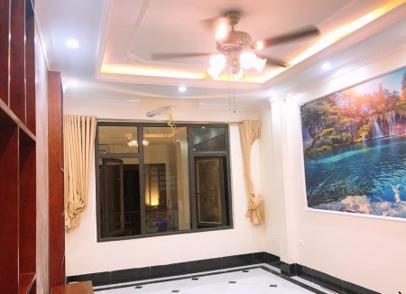 Bán nhà Vương Thừa Vũ, ô tô đỗ, 5 tầng, DT40m2,giá 4 tỷ
