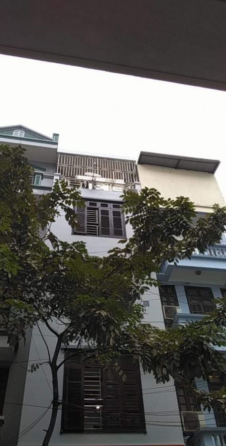 Bán nhà Đặng Thùy Trâm nội thất VIP phân lô ô tô, DT 60mx5t, mt hơn 4m, tầm tiền hiếm.