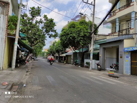 Bán nhà hẻm 21 Phú Thọ Hòa, Quận Tân Phú, đẹp, giá chỉ 3,35 tỷ.