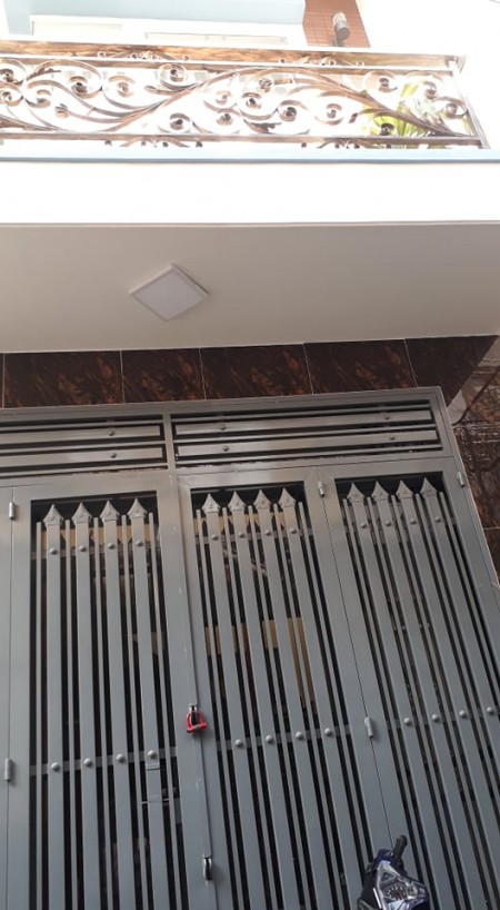 Bán nhà hẻm Hoàng Bật Đạt, P15, Tân Bình, 60m2 chỉ 3 tỷ 95 0906371175
