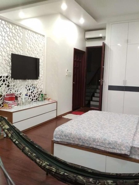 Bán nhà MT chính chủ Bạch Đằng gần chợ Bà Chiểu 115m2,1 trệt 3 lầu chỉ 21 tỷ, lh0909484131