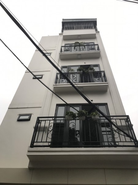 Nhà Phân Lô, Liền Kề Sát Vinhome Riverside giá quá đẹp 2.5 Tỷ