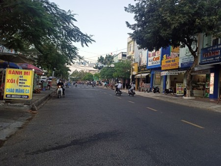Cho thuê cửa hàng kinh doanh, văn phòng công ty nhỏ diện tích 100m2 đường Lê Hồng Phong