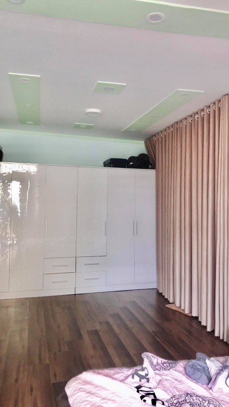 Bán gấp nhà Lê Quang Định, Bình Thạnh, 60m2, GIẢM GIÁ còn 5.75 tỷ