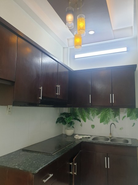 Nhà bán 40m2 ở ngay 2 lầu đường Phạm Văn Chiêu Phường 14 Quận Gò Vấp giá 3 tỷ 5
