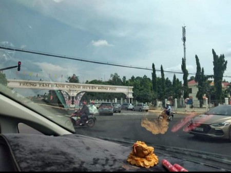 Bán gấp lô đất mặt tiền đường nhựa 28m ngay Đồng Phú