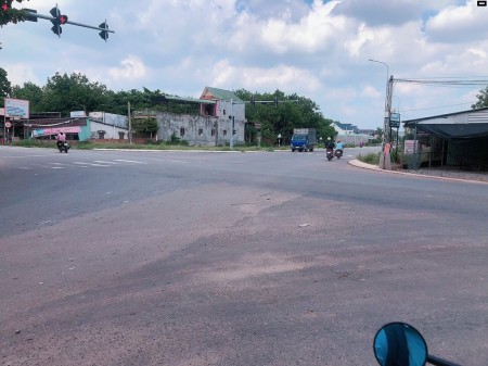 Chính chủ bán gấp lô đất gần cổng Vsip2 Vĩnh Tân, Tân Uyên, 950tr, chính chủ