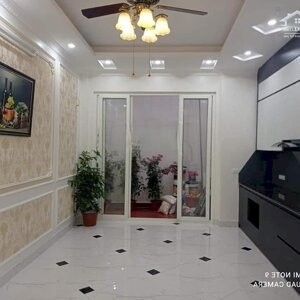 Bán nhà Thạch Bàn, diện tích 57m2 mới đẹp, 4 tầng, hơn 4 tỷ