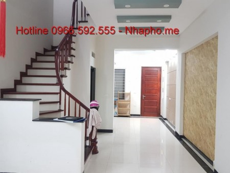 Siêu Phẩm Nhà Mới Đẹp Ở Ngay ngõ 508 đường Láng 59m2 5 Tầng Chỉ 6,1 Tỷ