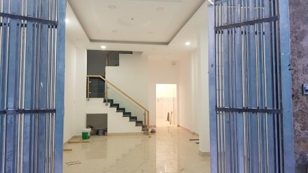 Bán nhà vòng xoay Nguyễn Trọng Tuyển Lê Văn Sỹ 72m2 4T giá 9.2 tỷ TL
