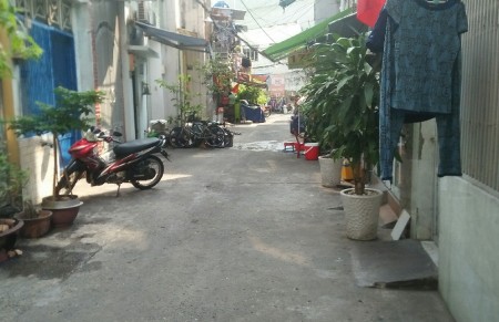 Nhà bán Tô Hiến Thành Phường 13 Quận 10 hxh 3 tầng 3.2 tỷ 23m2