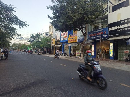 Đi đến slide 4