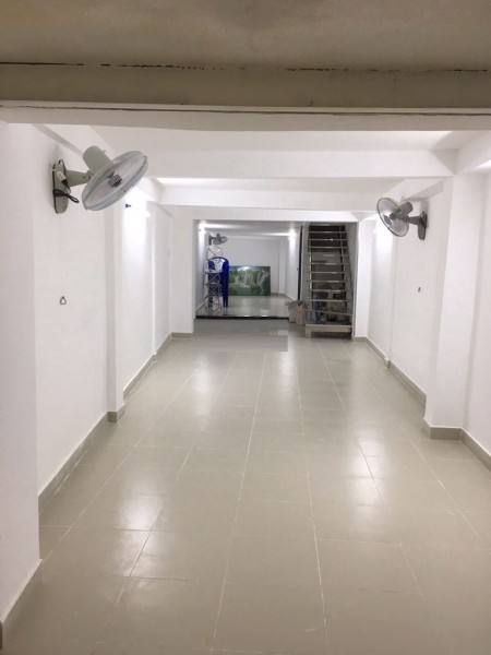 Cho thuê nhà nguyên căn hẻm 424 Trần Xuân Soạn, P.Tân Hưng