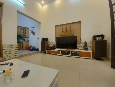 BÁN NHÀ NGUYỄN ĐỨC CẢNH, DT 66M2, MT5.4M, 4.5 TỶ, LÔ GÓC 0981240585