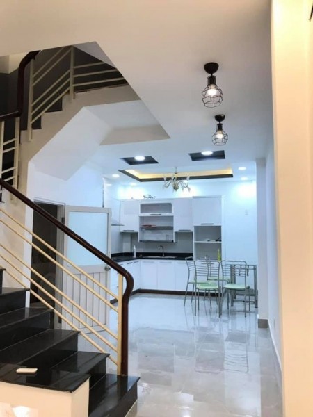 Sát Quận 1-Võ Duy Ninh,đang cho thuê 10tr/tháng, DT 27m2 ,0903428326