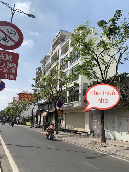 Mặt tiền Phạm Văn Đồng, P3 Gò Vấp, 5 sàn trống suốt 64m2.
