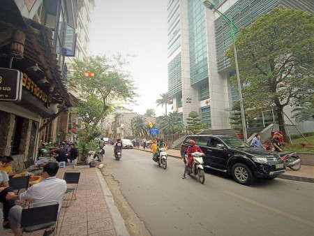 Bán nhà mặt phố Phạm Hồng Thái. Vỉa hè, ô tô, 65m2 6T MT6m nhỉnh 22 tỷ