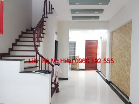 Siêu Hiếm Nhà Mới Đẹp Ở Ngay ngõ 508 đường Láng 59m2 5 Tầng Chỉ 6,1 Tỷ