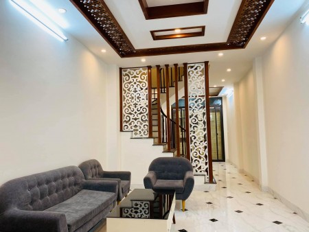 Bán nhà Ngõ Quỳnh, Nhà Mới, 45m2x5T. MT 3.8m. Giá 4.7 tỷ