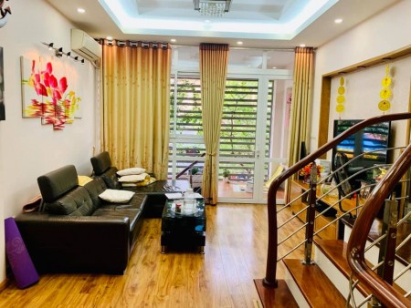CHỦ KHÔNG CẦN TIỀN VỪA BÁN VỪA TẶNG NHÀ CHO NGƯỜI CÓ DUYÊN