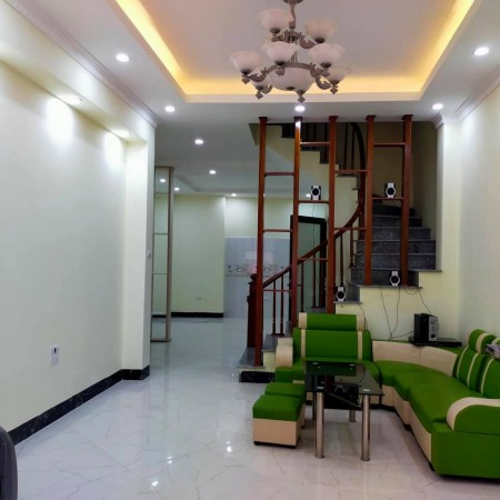 NHÀ DIỆN TÍCH RỘNG MỚI TINH Ô TÔ CÁCH 12M SÂN RỘNG -56m