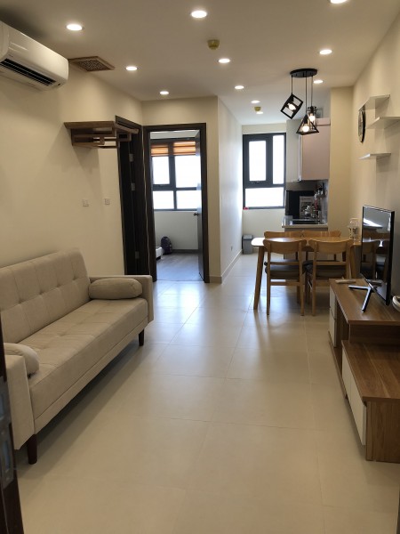 Chính chủ cho thuê căn hộ cao cấp 2 ngủ, full nội thất - FLC 18 Phạm Hùng