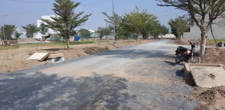 Cần bán lô đất trong KDC Five Star Eco City, SHR, đường Đinh Đức Thiện, giá 18tr/m2
