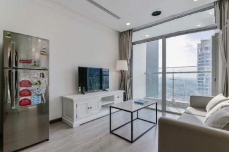 Cho thuê chung cư Q4 2pn 2wc 18 triệu