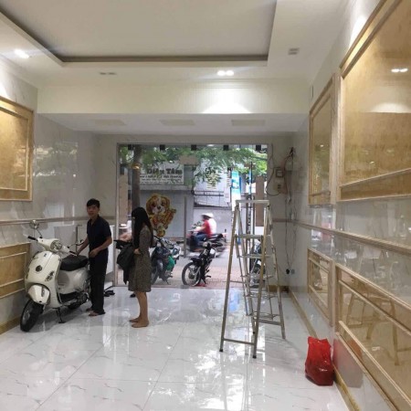 MT Ngô Quyên P. 6 Q.5 4x21 Gía 19 tỷ trệt 1 lầu