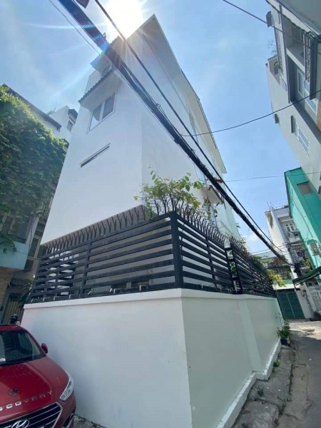 Mặt tiền đường Đoàn Thị Điểm F1 Q. Phú Nhuận . 100m2 (8 x12.5m) 24 tỷ