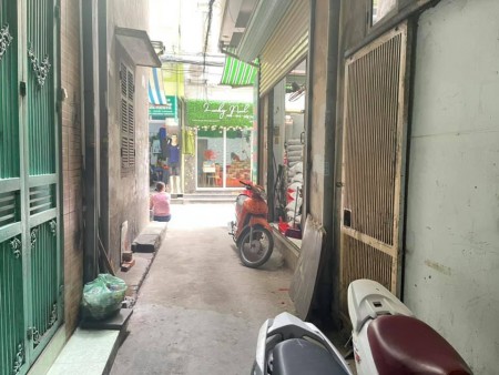 Bán Gấp nhà Thanh Xuân, Nguyễn Trãi, 15m xây 4 tầng chỉ 1,6 tỷ