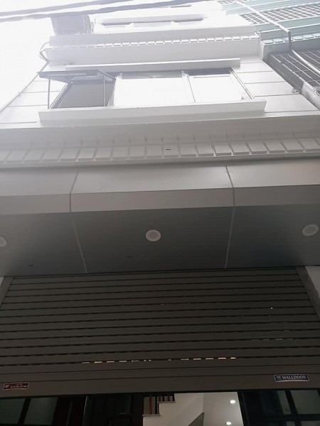 Bán nhà 40m2 Thanh Xuân quận ô tô đỗ cửa