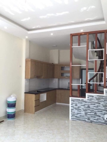 TÂN MAI- NHÀ MỚI 37M2 5 TẦNG Ở LUÔN, Ô TÔ ĐỖ CỬA, HƠN 2 tỷ
