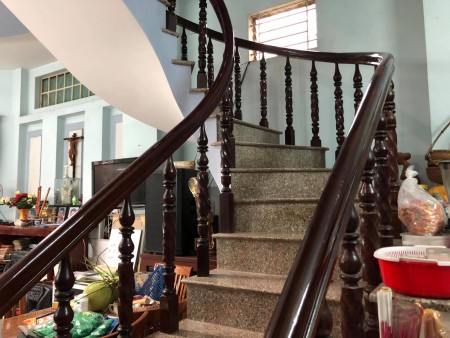 Bán Nhà Phố Trần Bình Trọng HXH DT: 86m2. Giá chỉ: 9.6 Tỷ.
