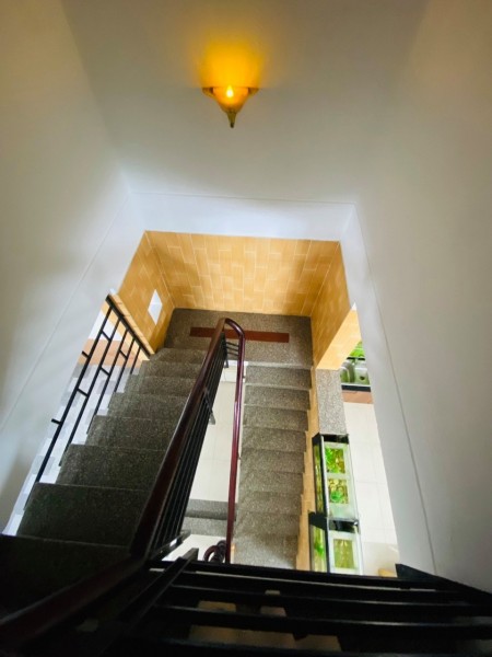 Đi đến slide 4