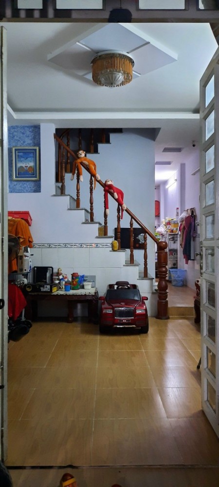 Bán nhà MT Ngô Quyền P6 Quận 5 giá 17 tỷ 900 trệt lầu 4x21